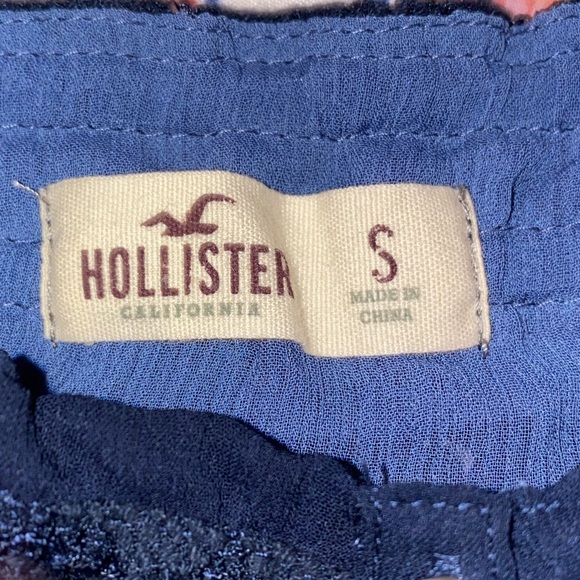 Hollister Dark Blue Lace Top 💙🖤 - Picture 3 of 4
